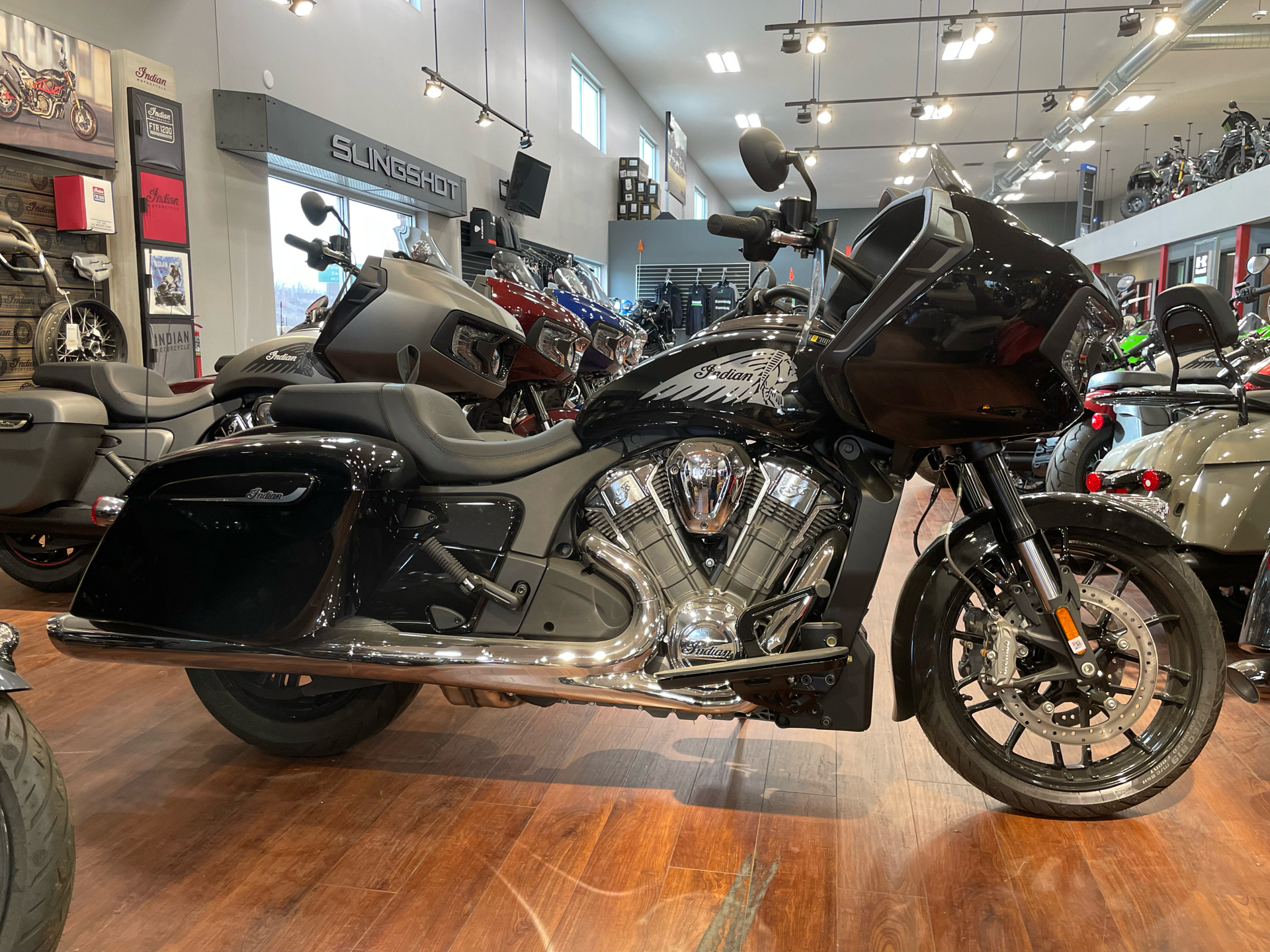 2023 Indian Motorcycle Challenger® in O'Fallon, Illinois - Photo 3