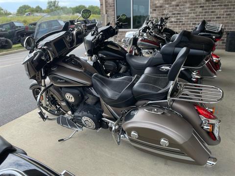 2018 Indian Motorcycle Chieftain® Limited ABS in O'Fallon, Illinois - Photo 2