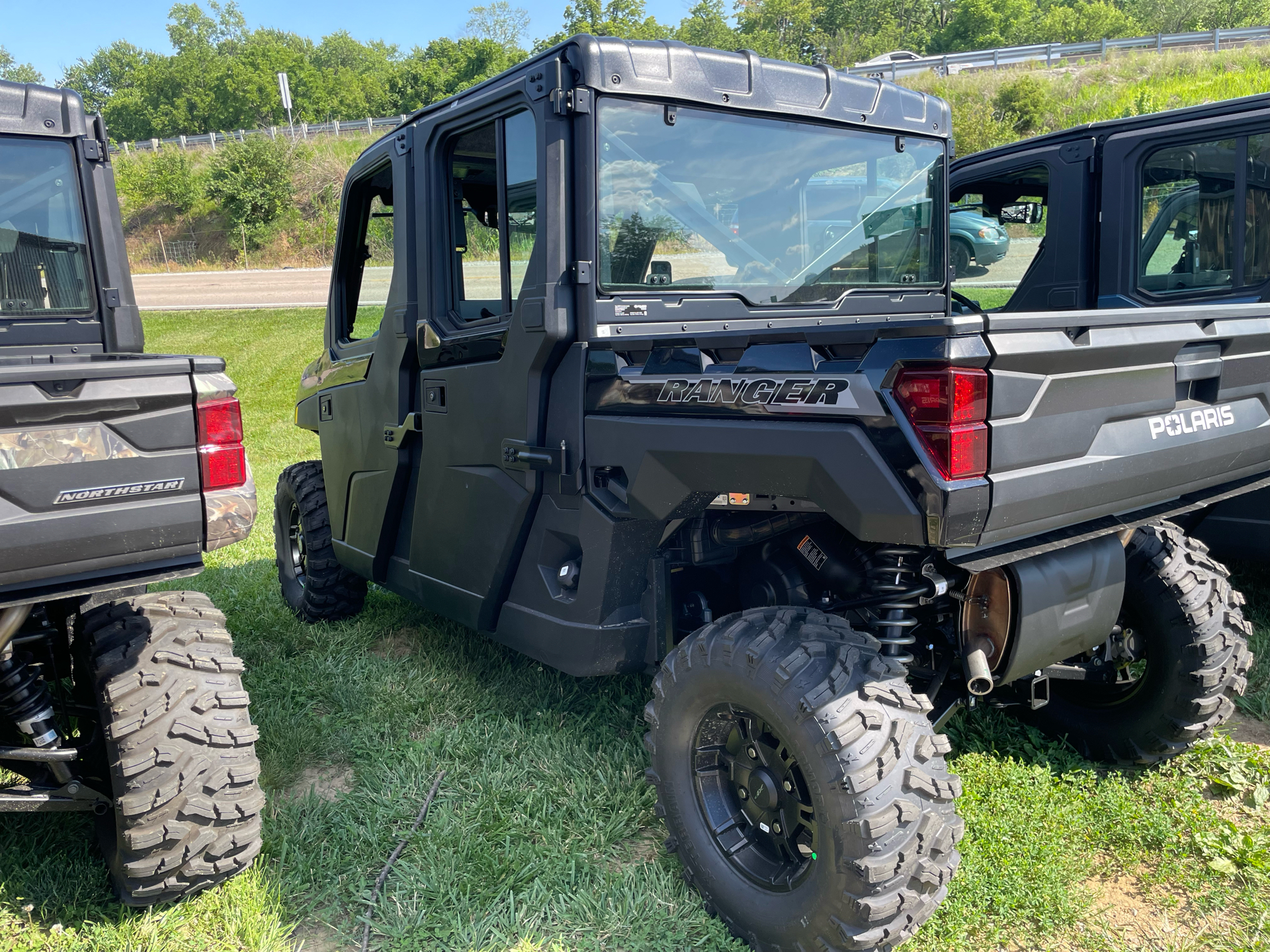 2025 Polaris Ranger Crew XP 1000 NorthStar Edition Ultimate in O'Fallon, Illinois - Photo 2