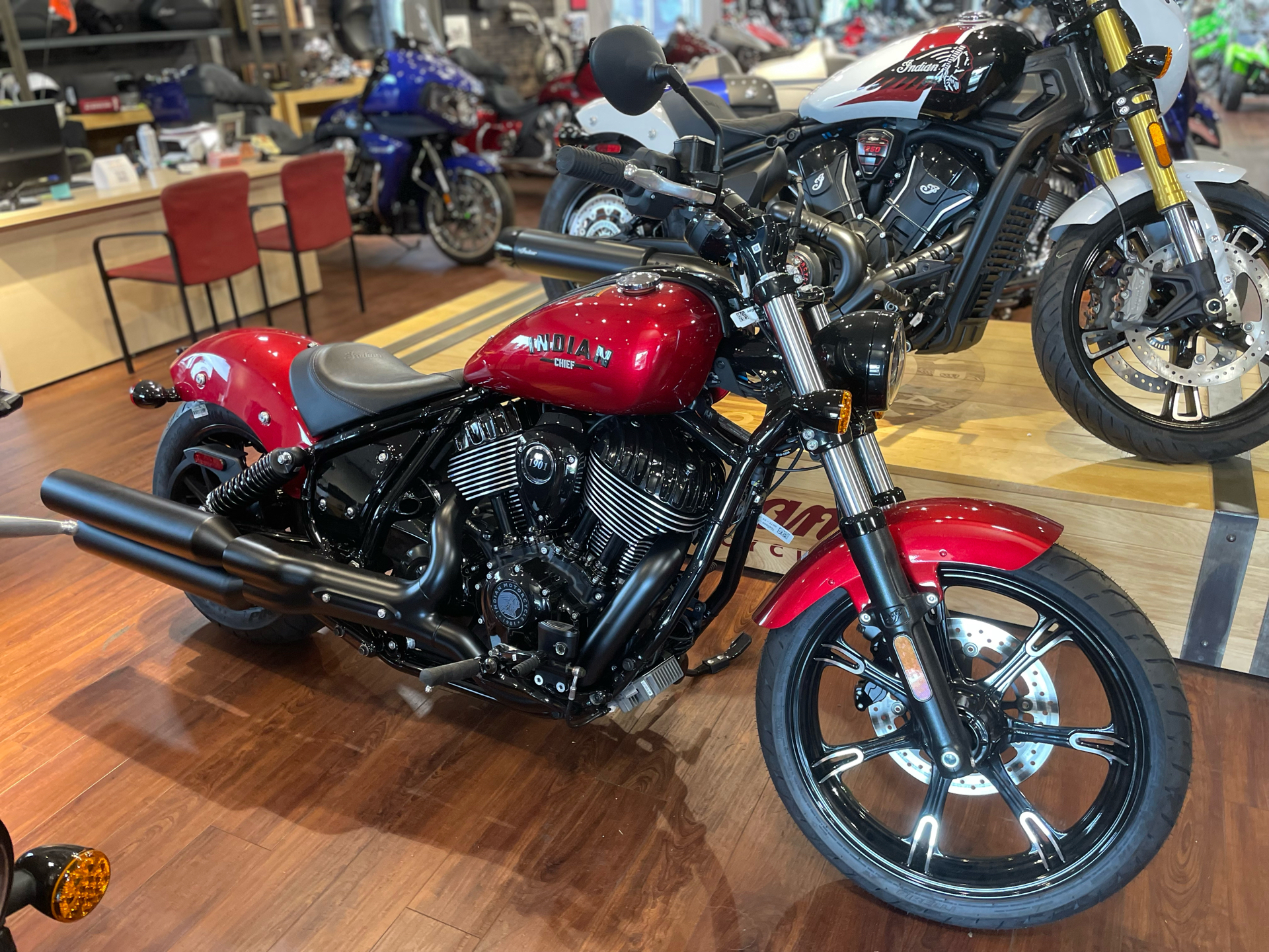 2024 Indian Motorcycle Chief Dark Horse® in O'Fallon, Illinois - Photo 1