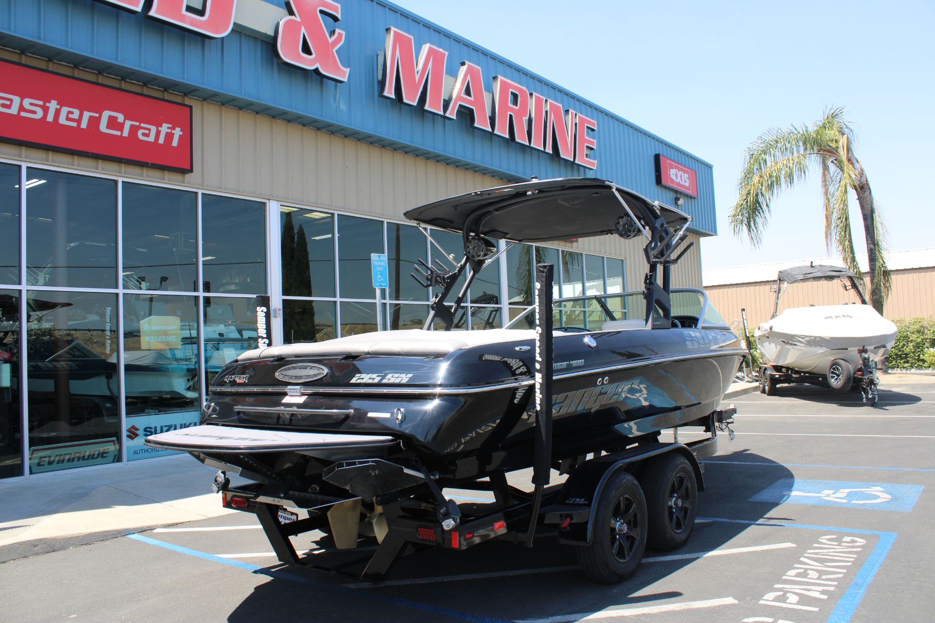 2023 Sanger Boats V215 SX in Madera, California - Photo 2