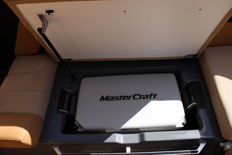 2023 Mastercraft XT22 in Madera, California - Photo 19