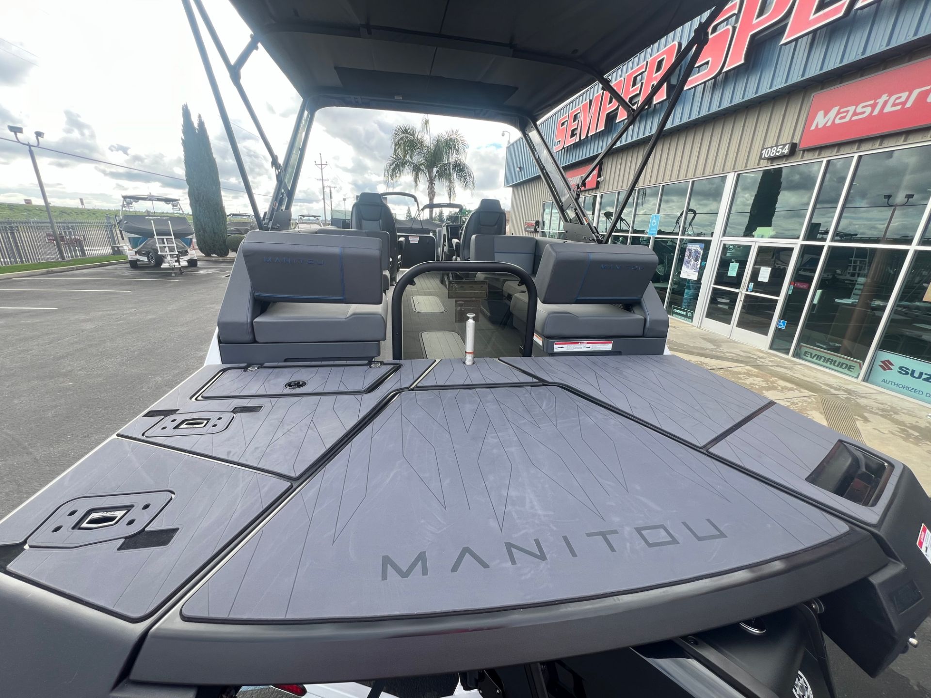 2024 Manitou Explore Navigator 22 MAX Trifold in Madera, California - Photo 14