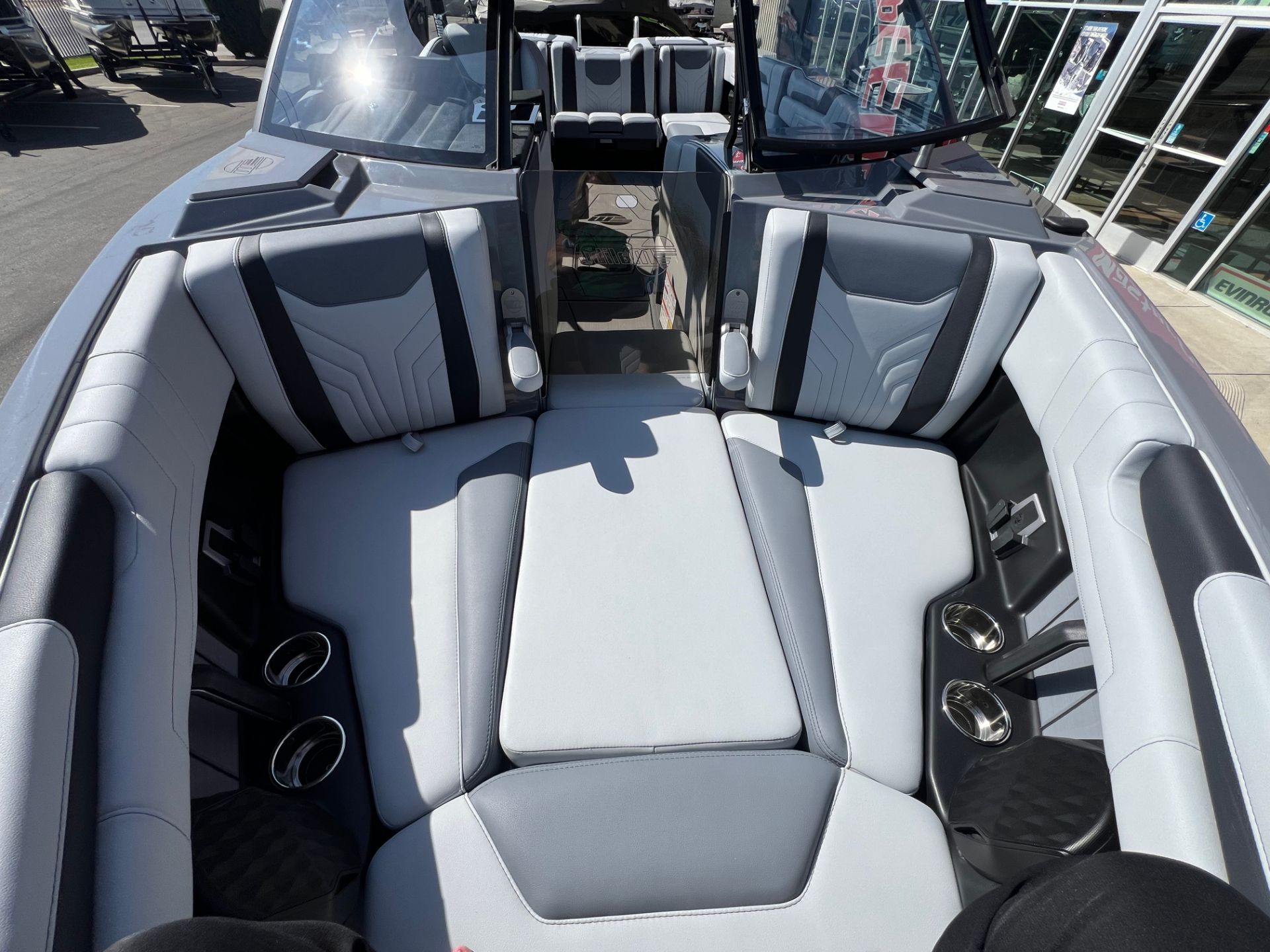 2025 Malibu 25 LSV in Madera, California - Photo 11