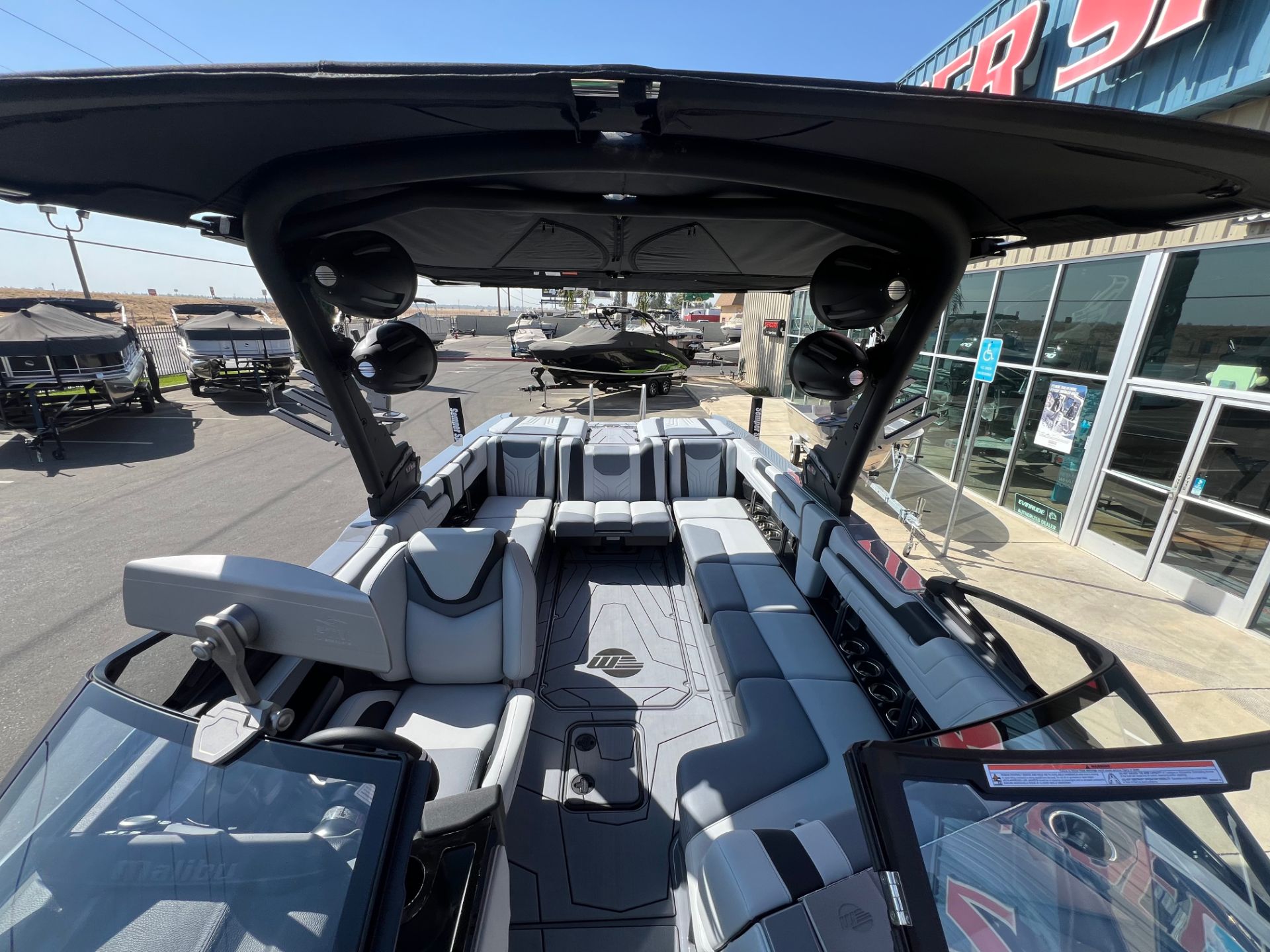 2025 Malibu 25 LSV in Madera, California - Photo 12