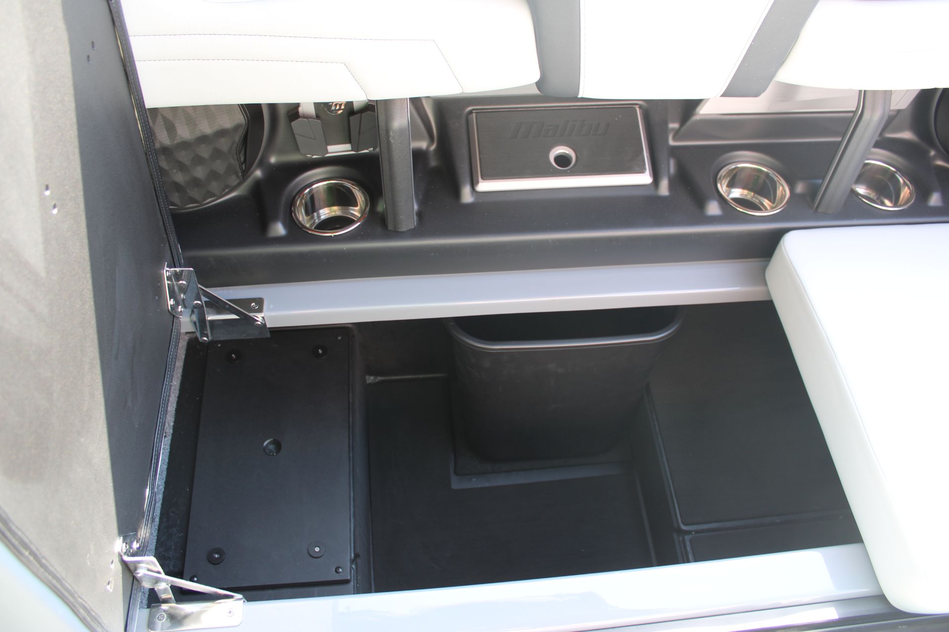 2025 Malibu 25 LSV in Madera, California - Photo 23