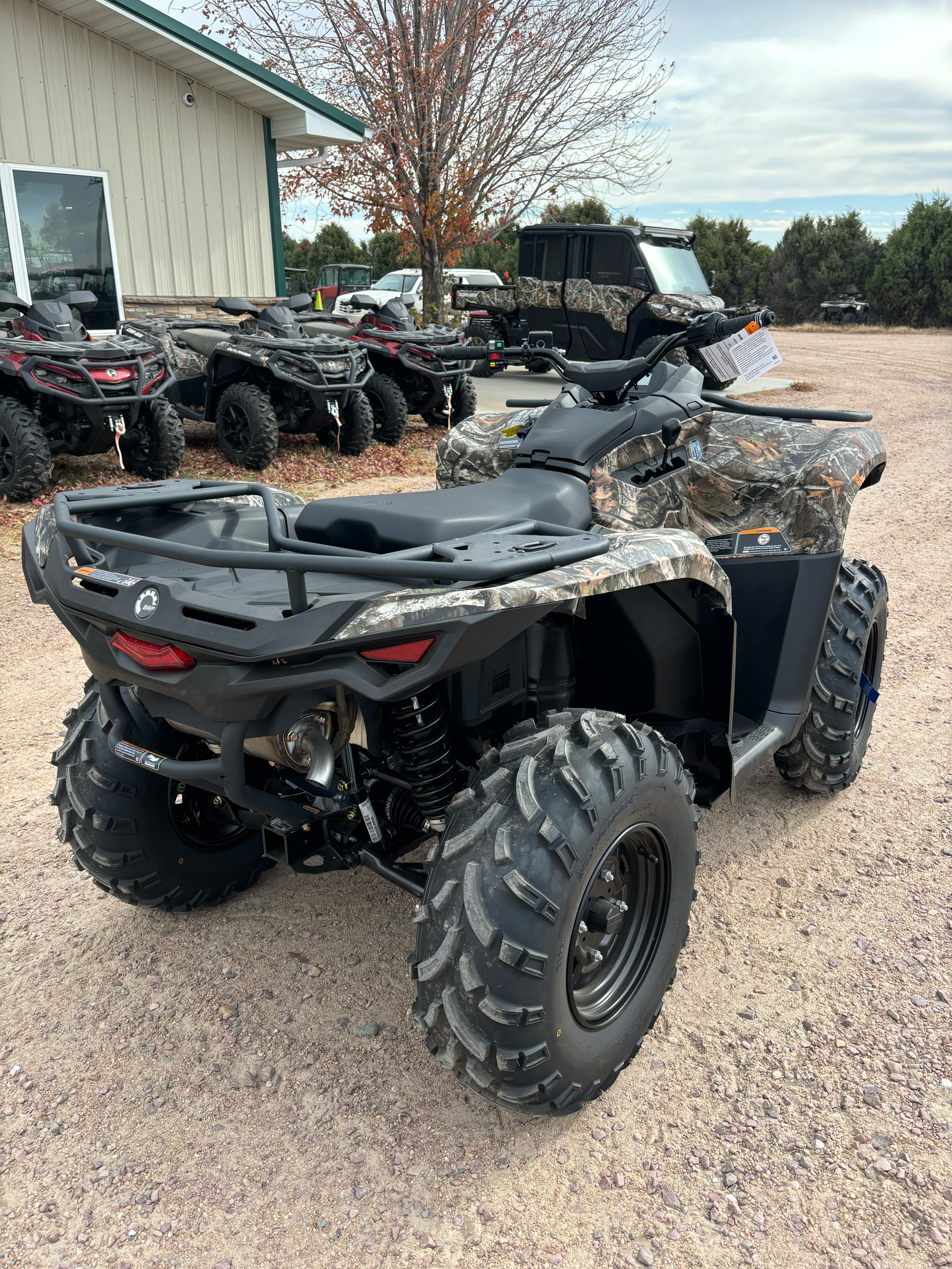 2025 Can-Am Outlander DPS 700 in O'Neill, Nebraska - Photo 2