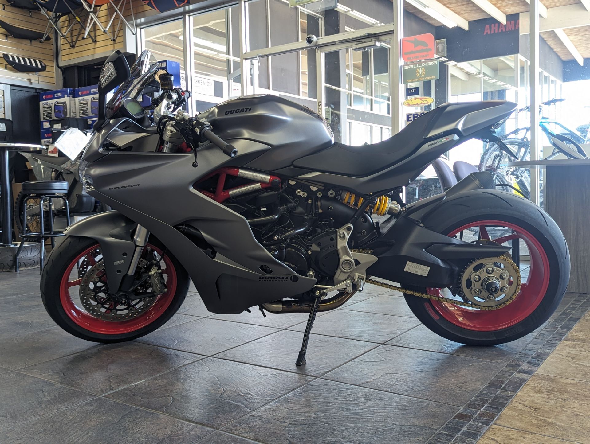 2019 Ducati SuperSport in Sacramento, California - Photo 5