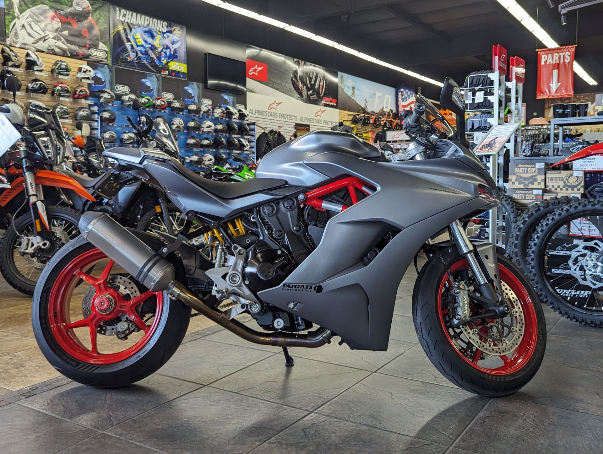 2019 Ducati SuperSport in Sacramento, California - Photo 1