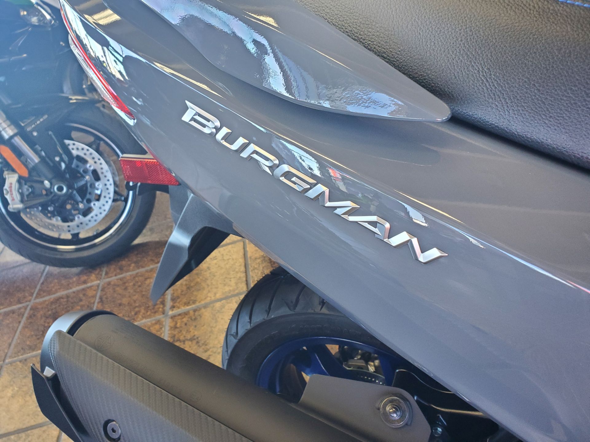 2023 Suzuki Burgman 400 in Sacramento, California - Photo 5