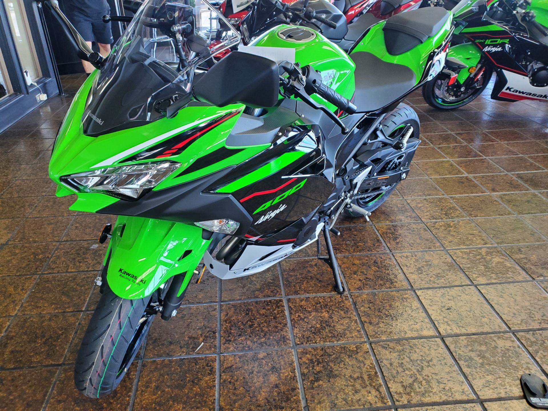 2022 Kawasaki Ninja 400 ABS KRT Edition in Sacramento, California - Photo 2