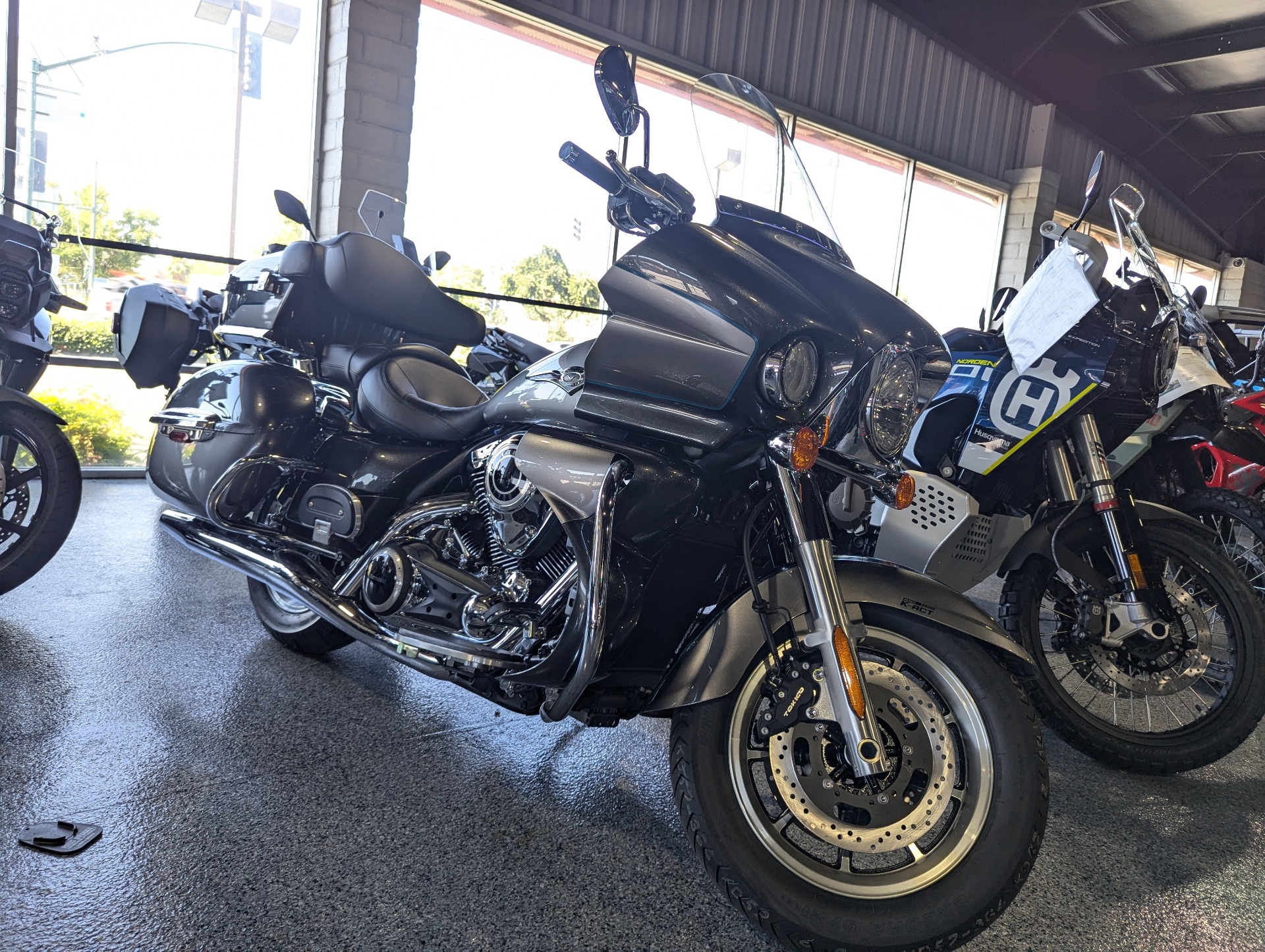 2024 Kawasaki Vulcan 1700 Voyager ABS in Sacramento, California - Photo 2