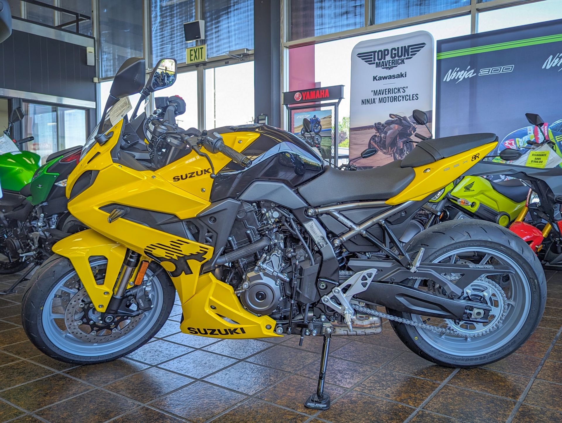 2024 Suzuki GSX-8R in Sacramento, California - Photo 4