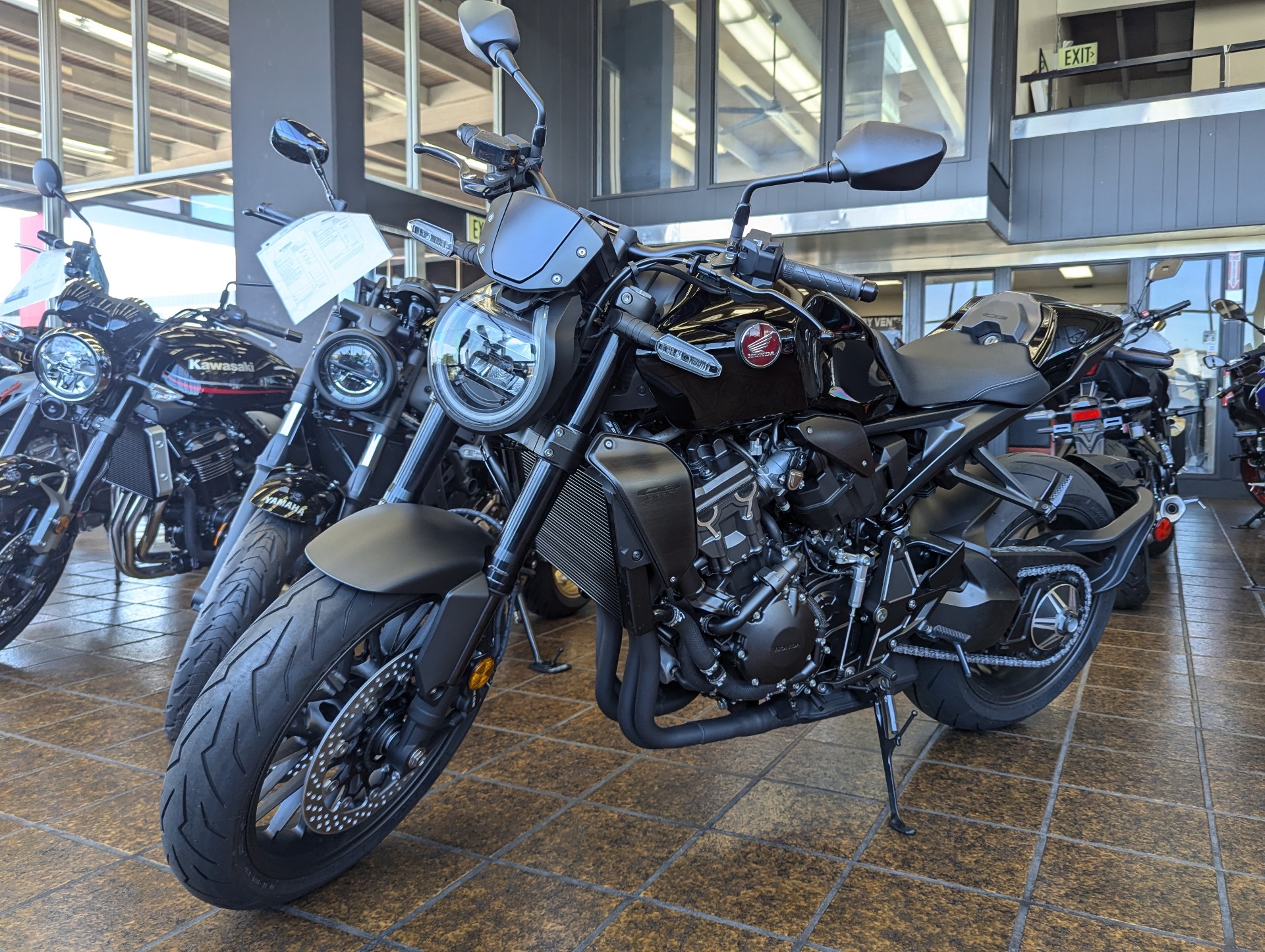 2023 Honda CB1000R Black Edition in Sacramento, California - Photo 5