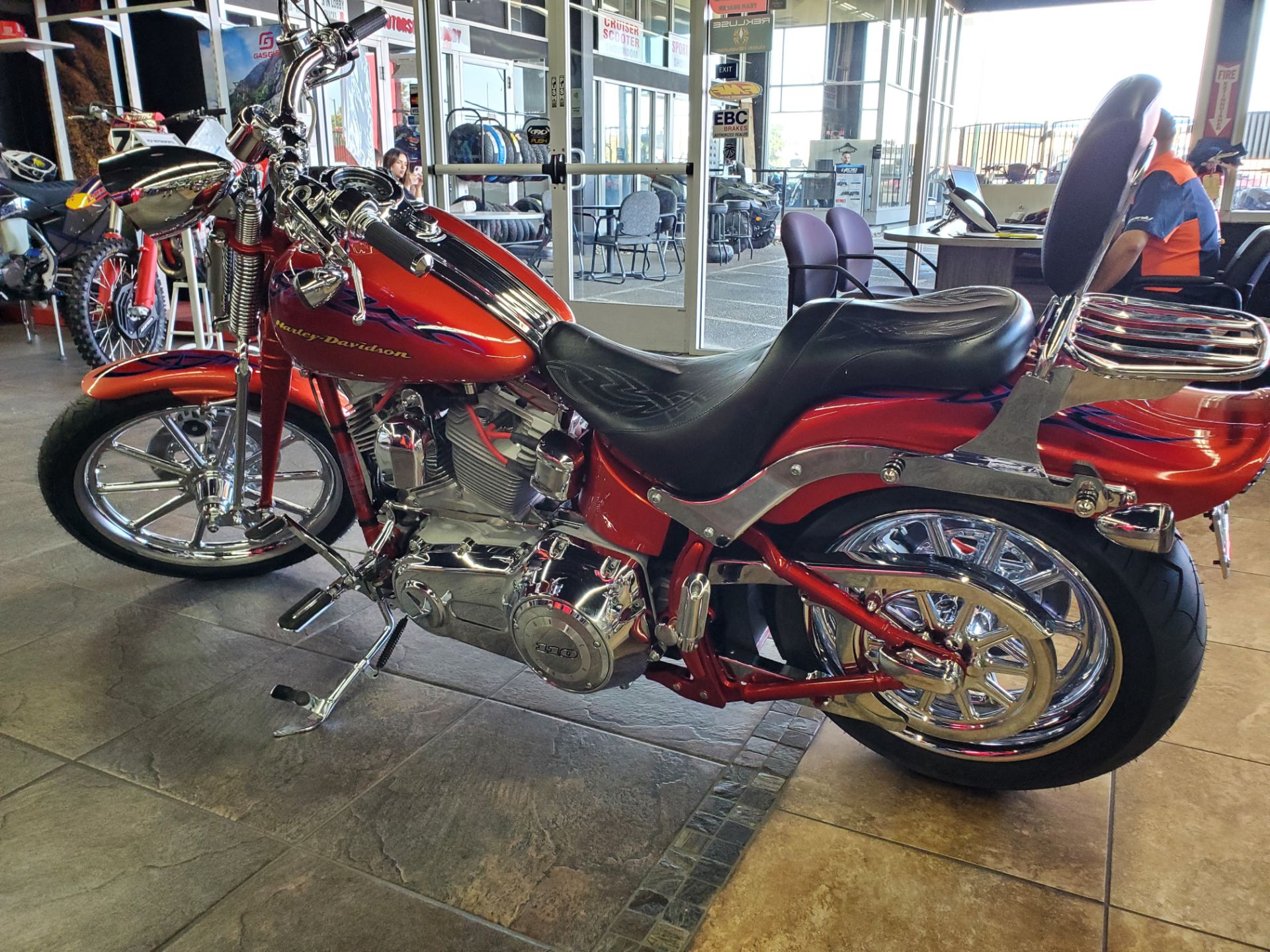 2007 Harley-Davidson CVO™ Screamin' Eagle® Softail® Springer® in Sacramento, California - Photo 4