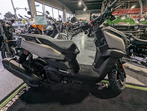 2024 Yamaha Zuma 125 in Sacramento, California - Photo 4