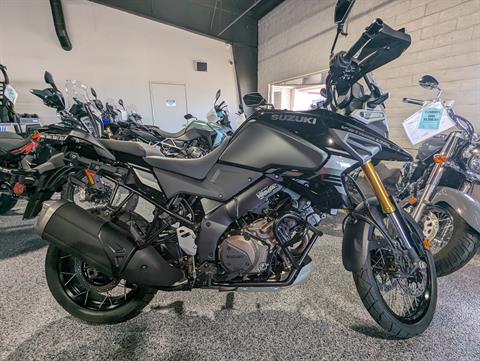 2024 Suzuki V-Strom 1050DE in Sacramento, California - Photo 5