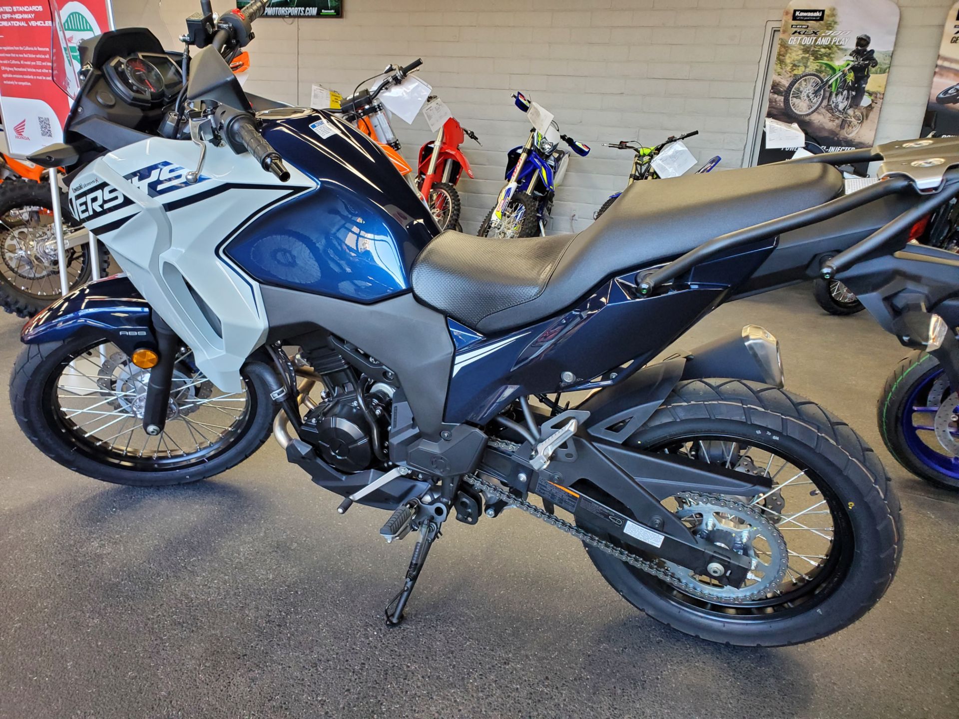2022 Kawasaki Versys-X 300 ABS in Sacramento, California - Photo 4