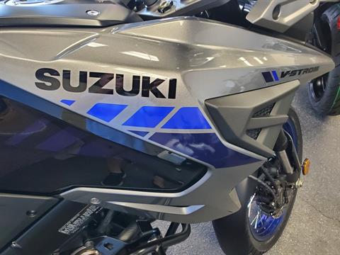 2022 Suzuki V-Strom 1050XT in Sacramento, California - Photo 5