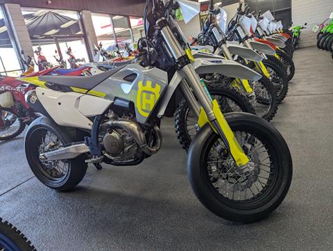 2024 Husqvarna FS 450 in Sacramento, California - Photo 2