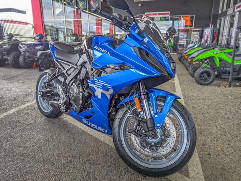 2024 Suzuki GSX-8R in Sacramento, California - Photo 3