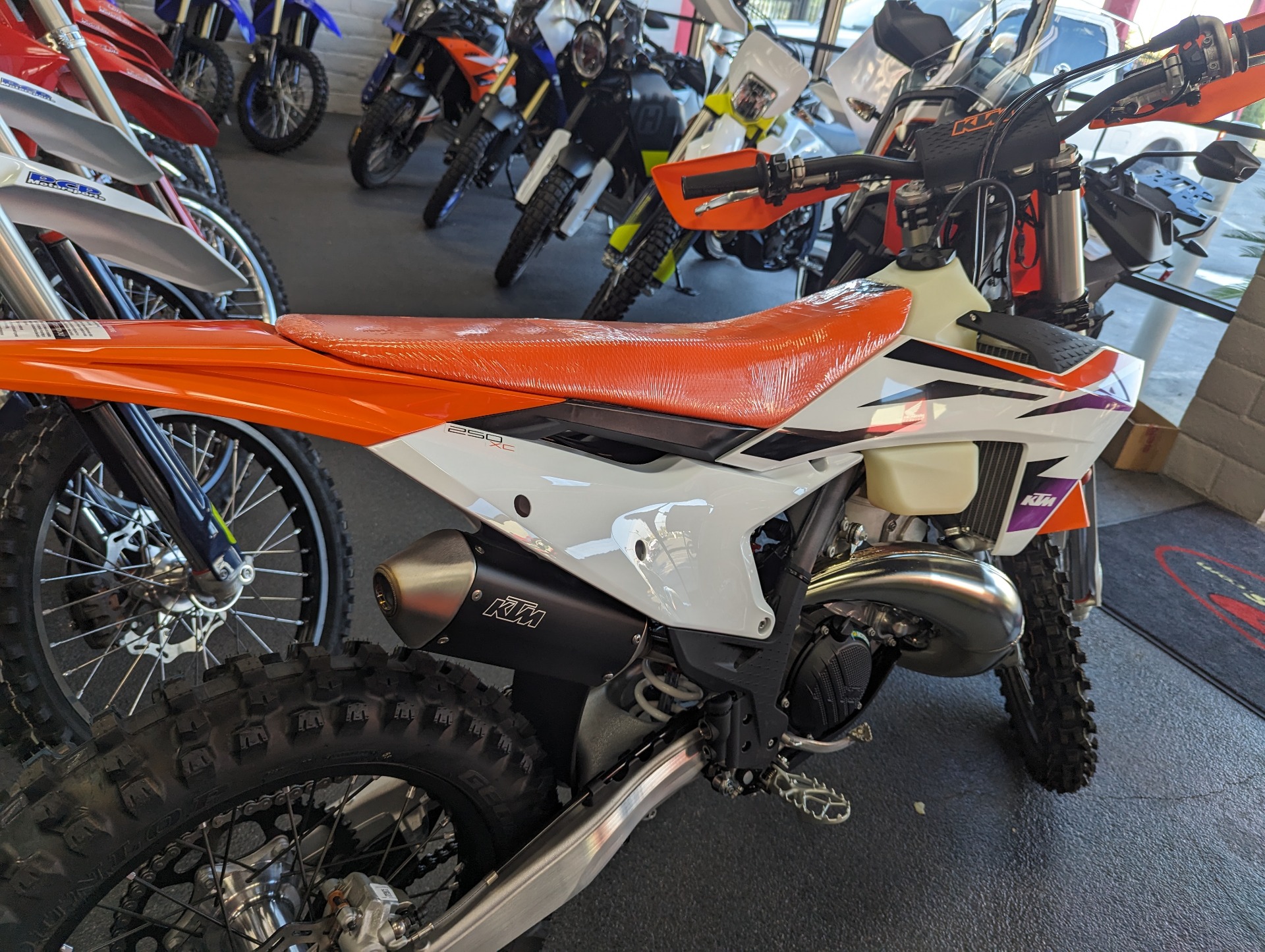 2024 KTM 250 XC in Sacramento, California - Photo 5