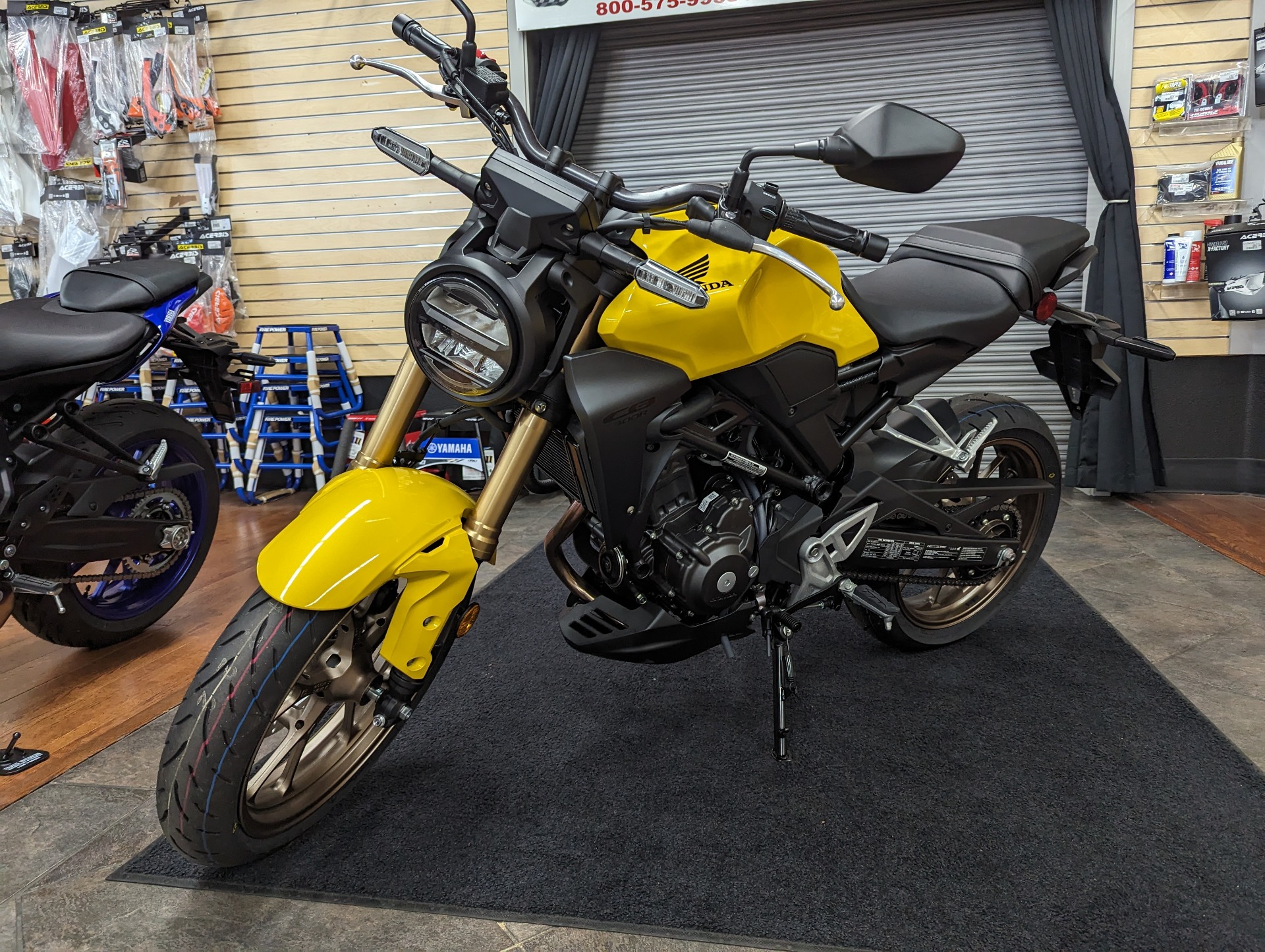 2024 Honda CB300R ABS in Sacramento, California - Photo 2
