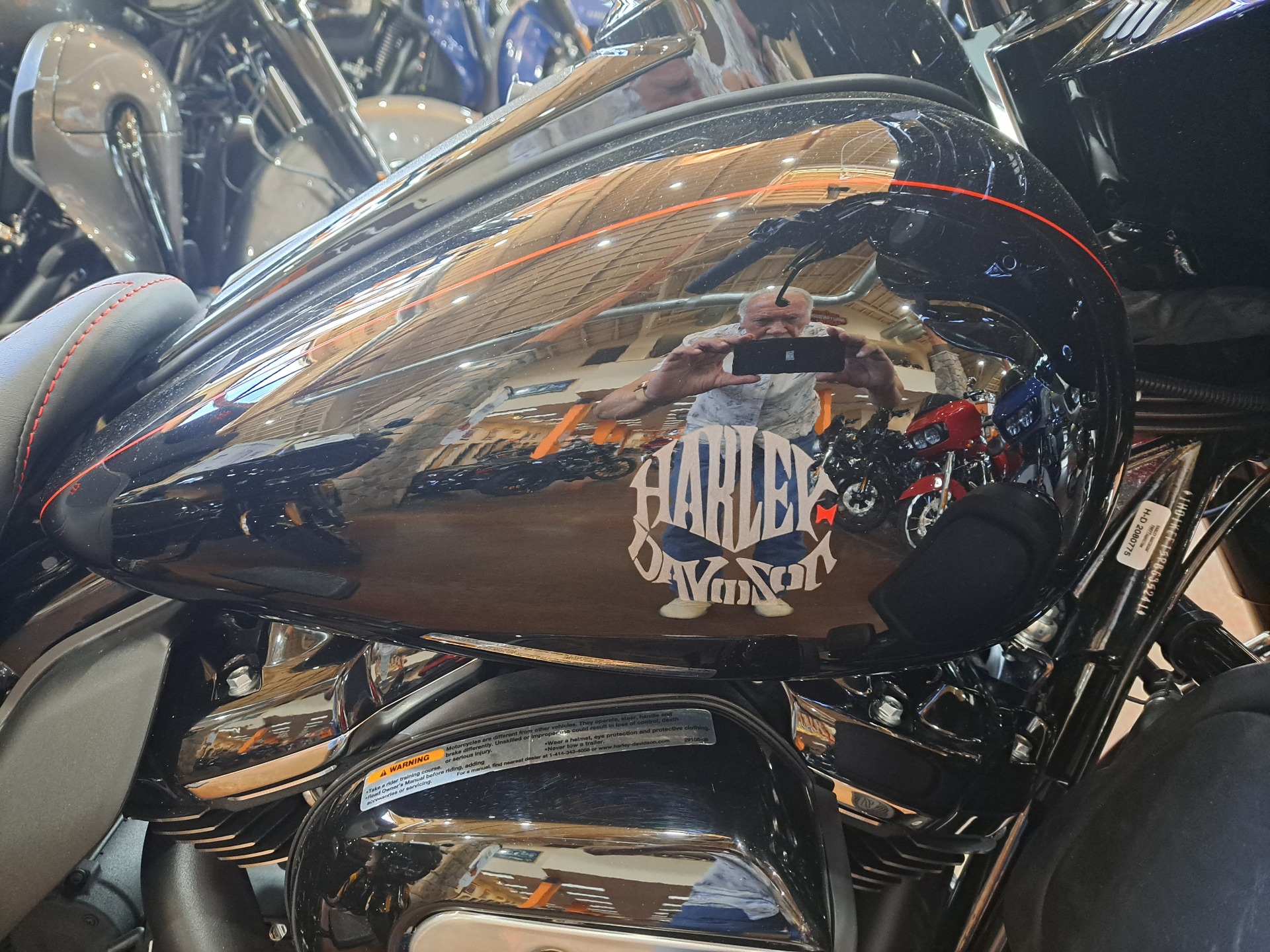 2023 Harley-Davidson Ultra Limited in Loveland, Colorado - Photo 2