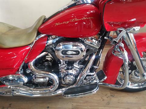 2010 Harley-Davidson Road Glide® Custom in Loveland, Colorado - Photo 4