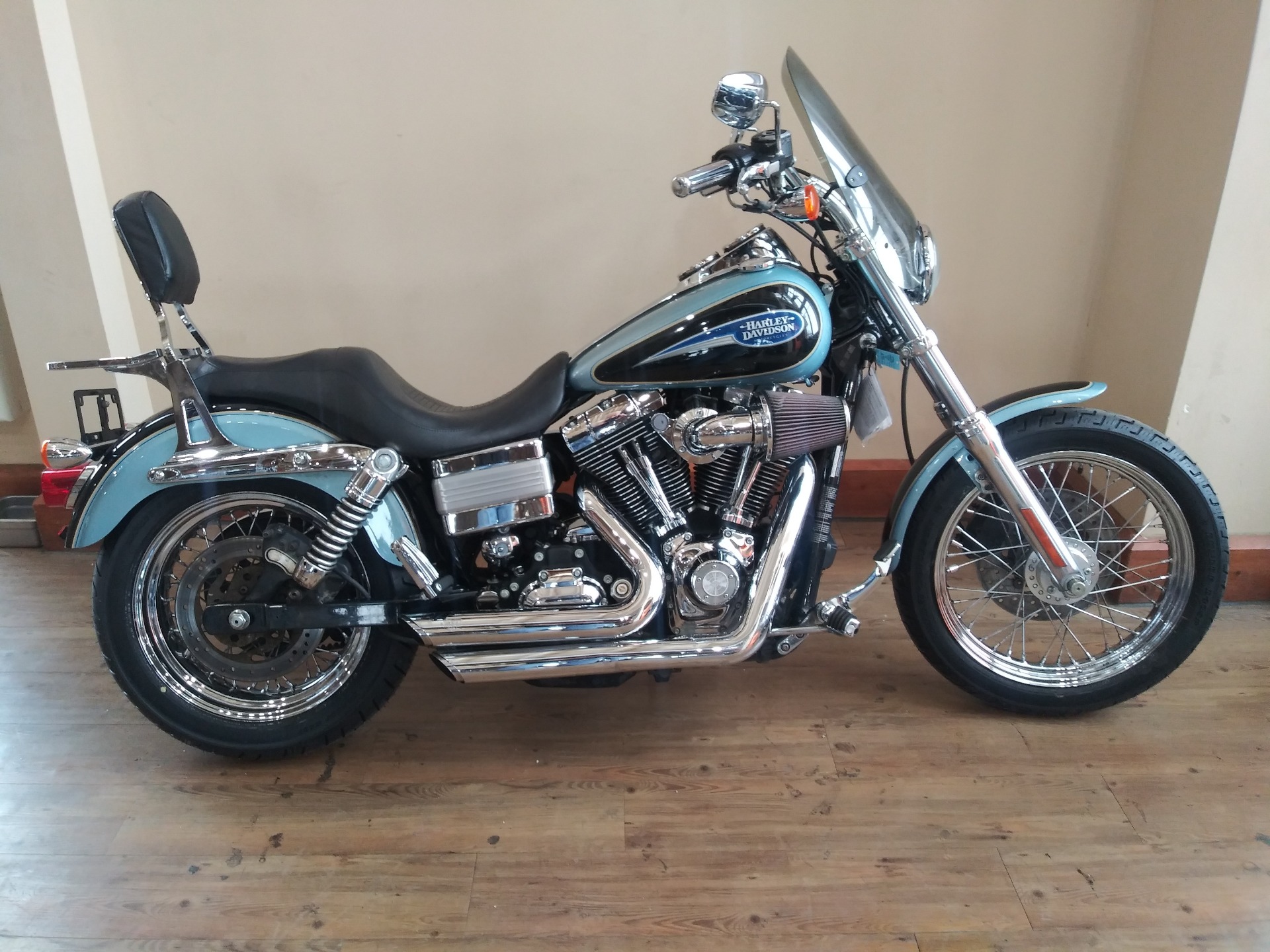 2007 Harley-Davidson Dyna® Low Rider® in Loveland, Colorado - Photo 1