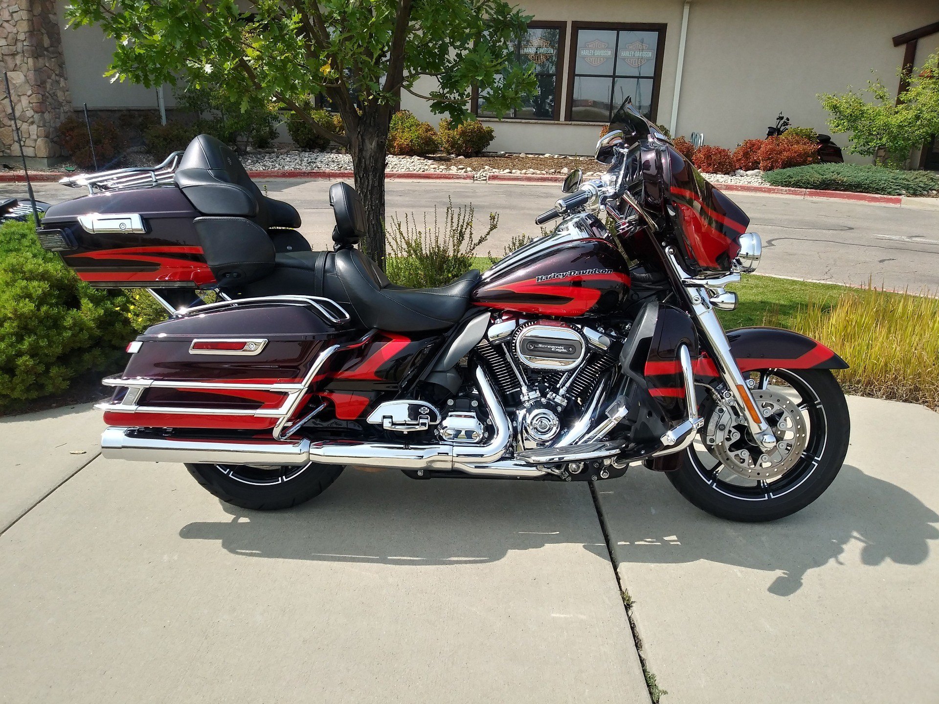 2017 Cvo Limited Promotion Off55