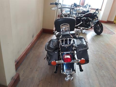 2002 Harley-Davidson FLSTC/FLSTCI Heritage Softail® Classic in Loveland, Colorado - Photo 3