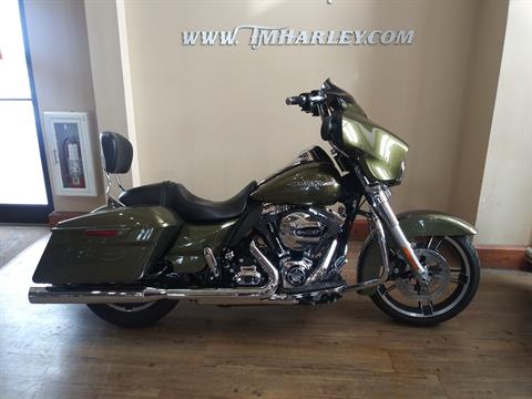 2016 Harley-Davidson Street Glide® in Loveland, Colorado - Photo 1