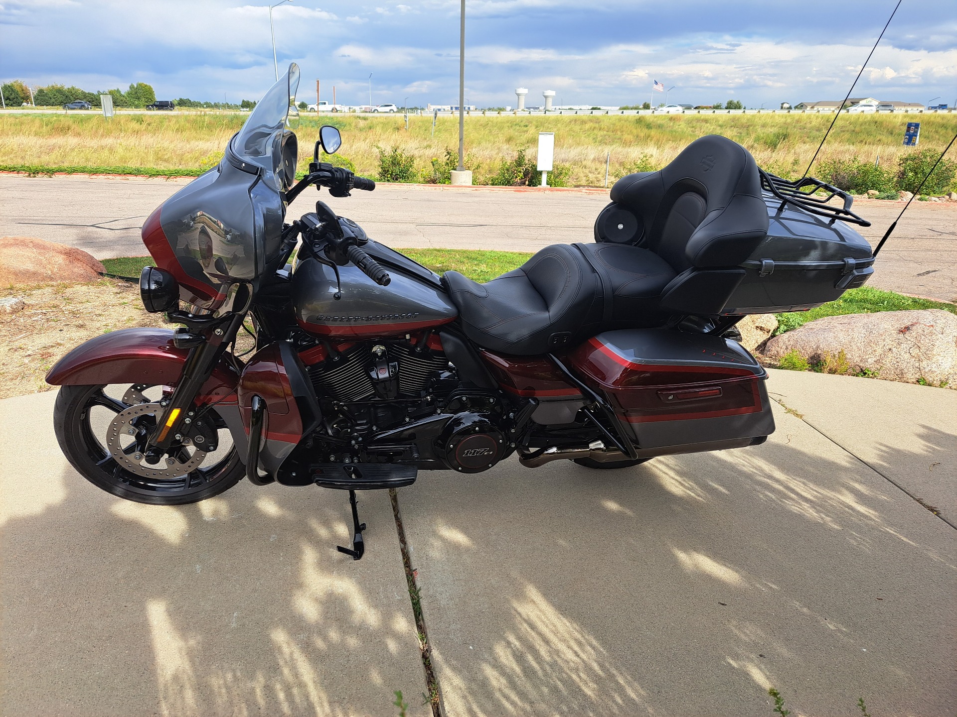 2019 Harley-Davidson CVO™ Limited in Loveland, Colorado - Photo 2