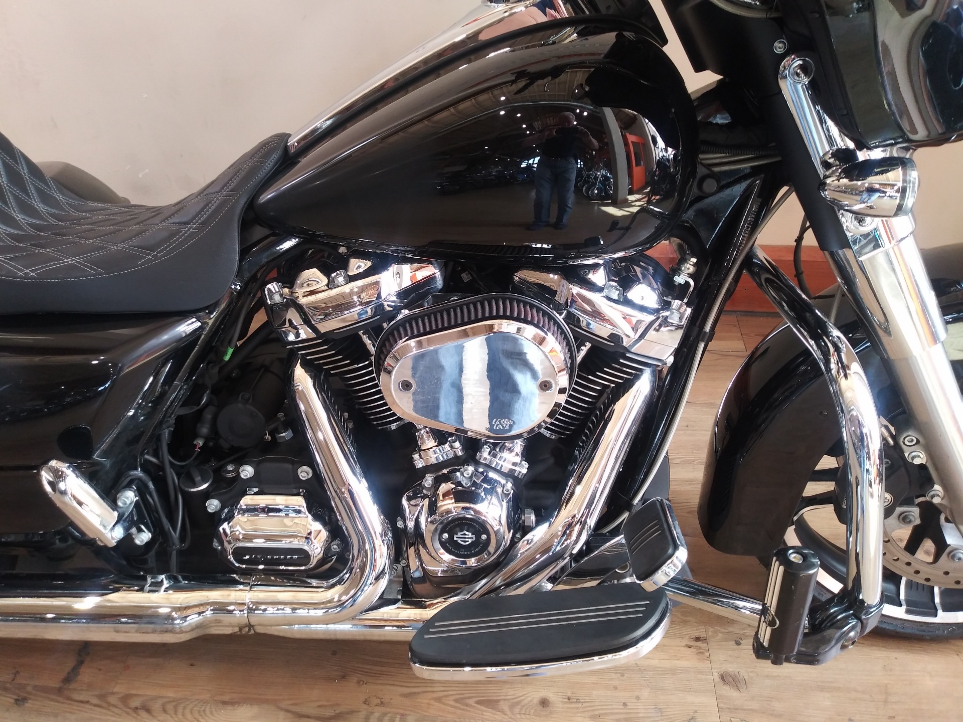 2019 Harley-Davidson Street Glide® in Loveland, Colorado - Photo 4