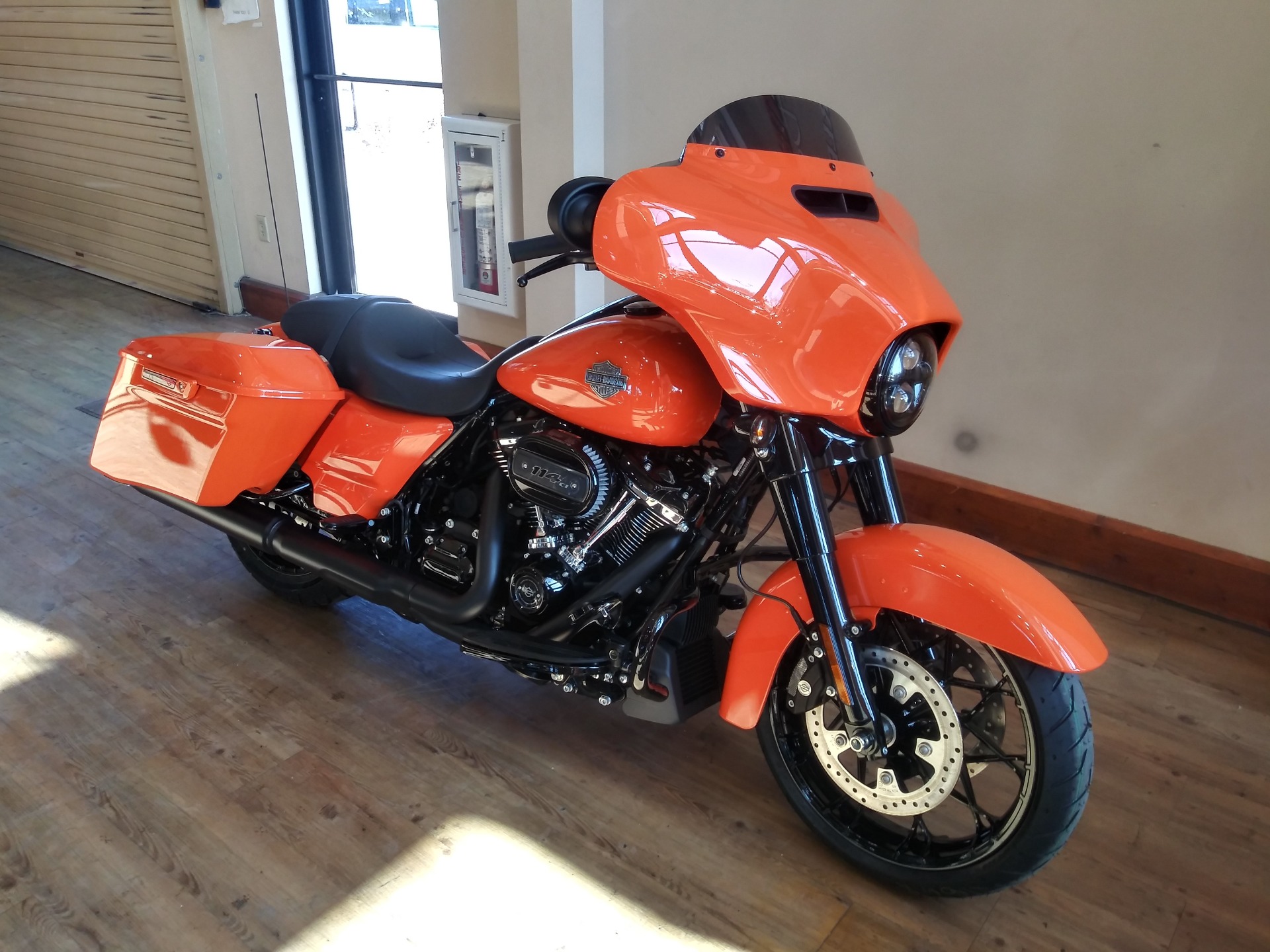 2023 Harley-Davidson Street Glide® Special in Loveland, Colorado - Photo 5