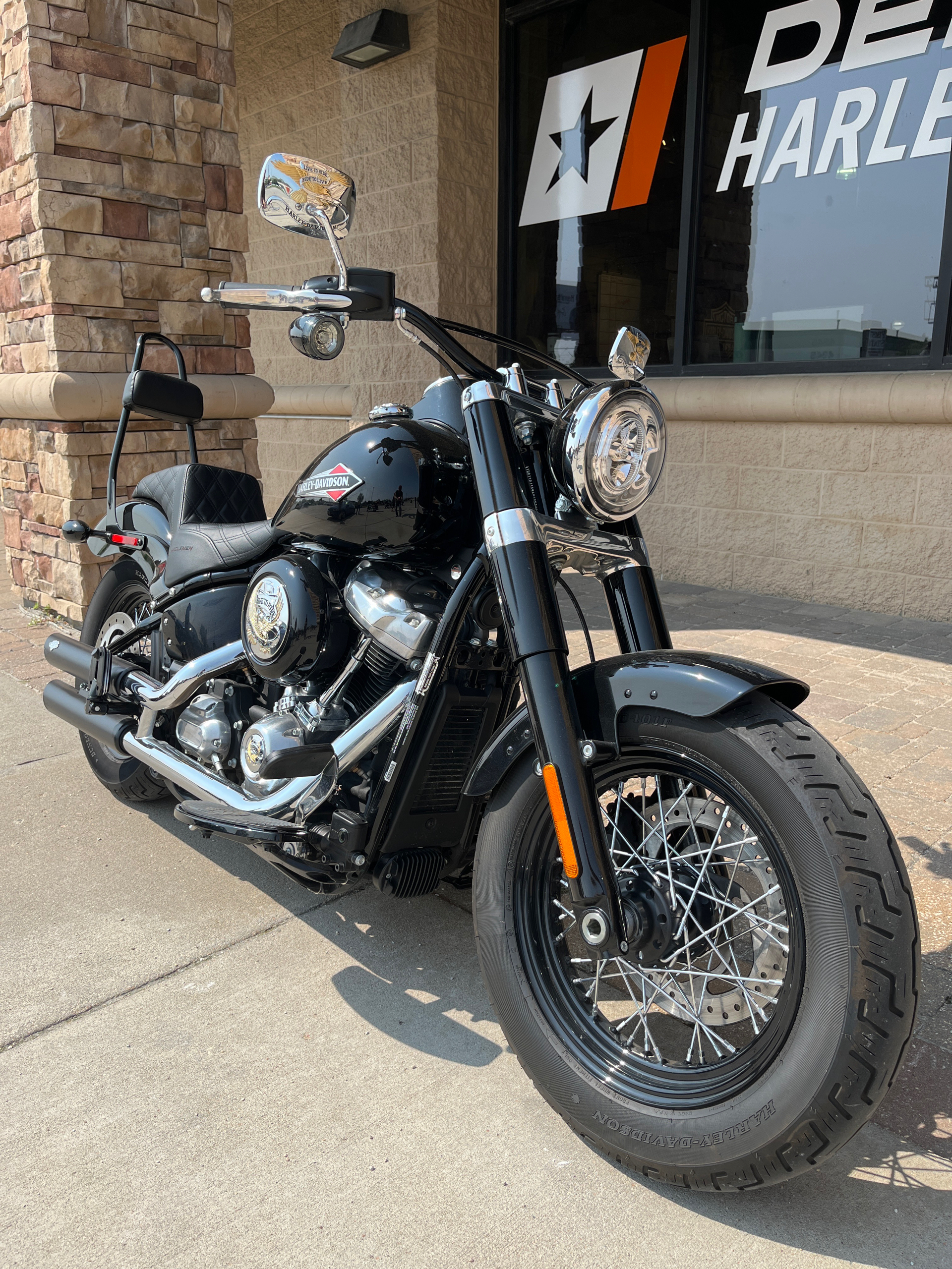 2021 Harley-Davidson Softail Slim® in Omaha, Nebraska - Photo 2