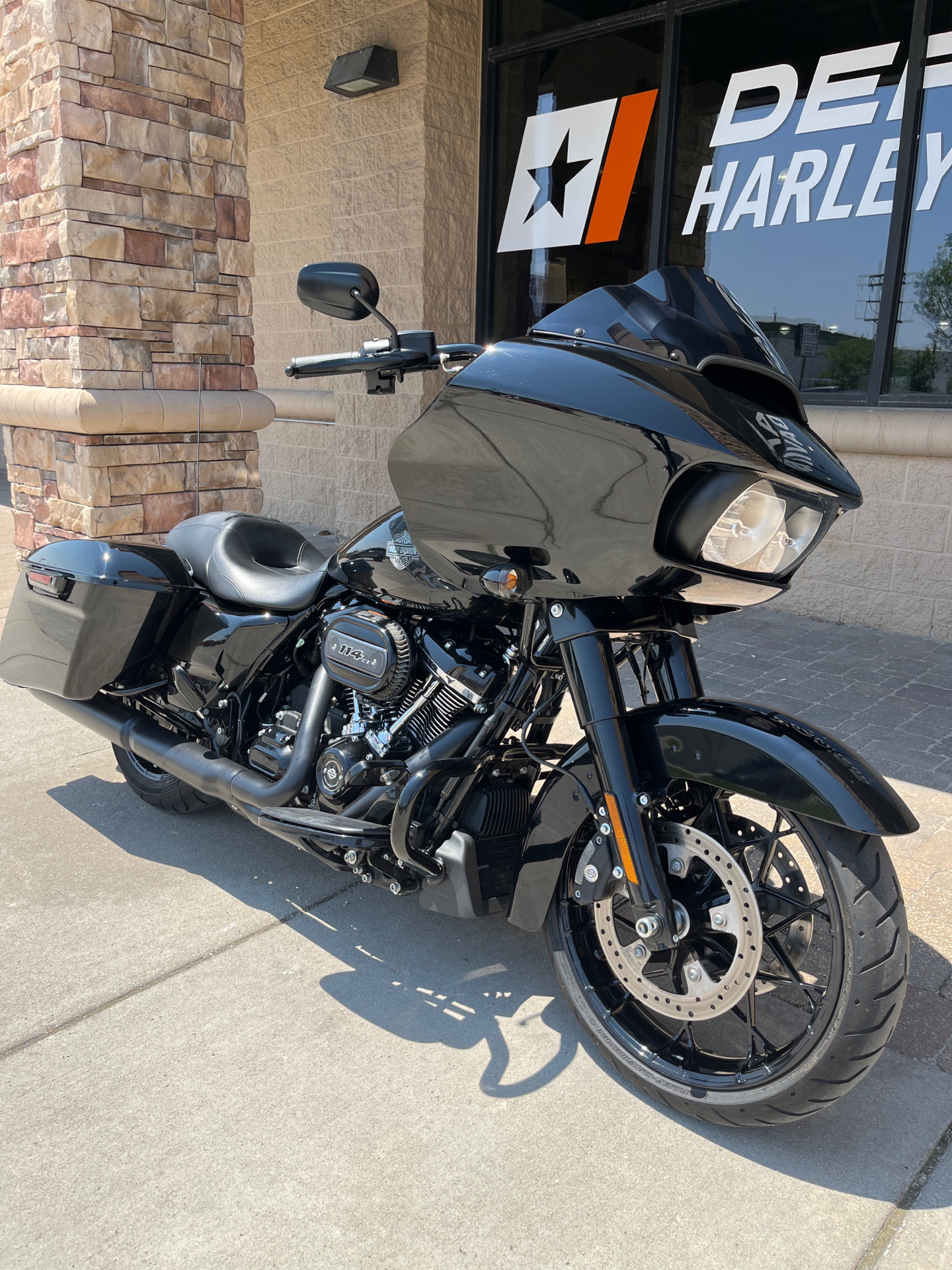 2023 Harley-Davidson Road Glide® Special in Omaha, Nebraska - Photo 2