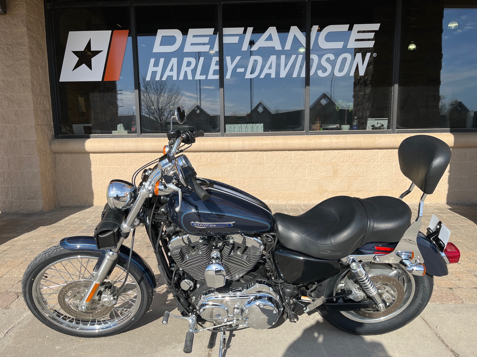 2009 Harley-Davidson Sportster® 1200 Custom in Omaha, Nebraska - Photo 3