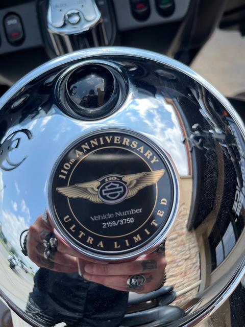 2013 Harley-Davidson Electra Glide® Ultra Limited 110th Anniversary Edition in Omaha, Nebraska - Photo 8