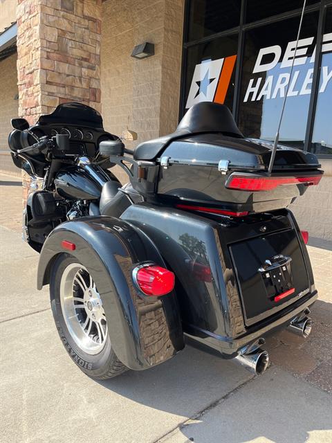 2018 Harley-Davidson Tri Glide® Ultra in Omaha, Nebraska - Photo 4