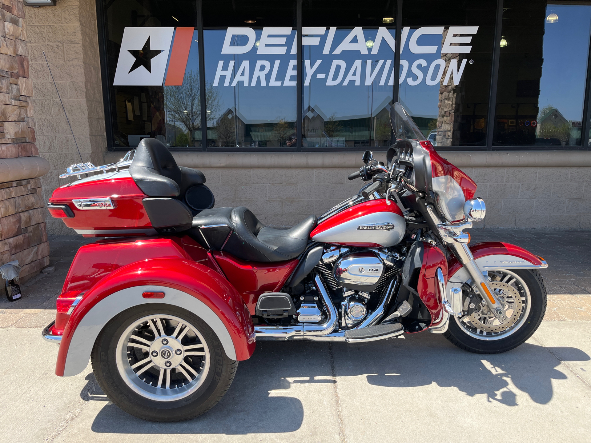 2019 Harley-Davidson Tri Glide® Ultra in Omaha, Nebraska - Photo 1