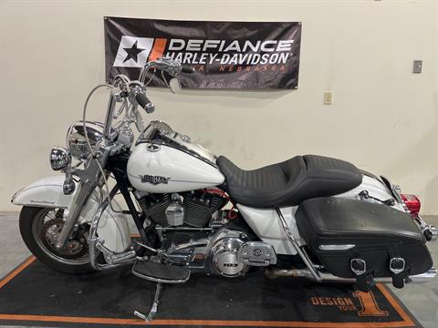2013 Harley-Davidson Road King® Classic in Omaha, Nebraska - Photo 3