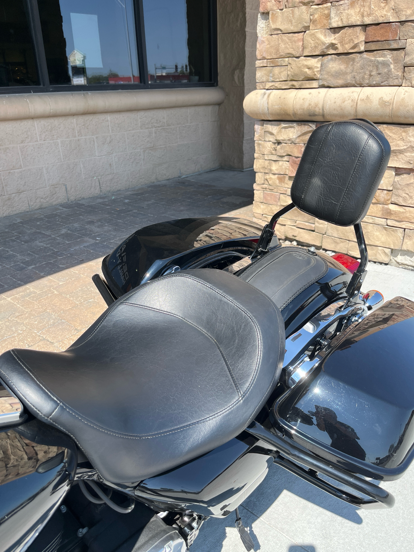 2019 Harley-Davidson Electra Glide® Standard in Omaha, Nebraska - Photo 10