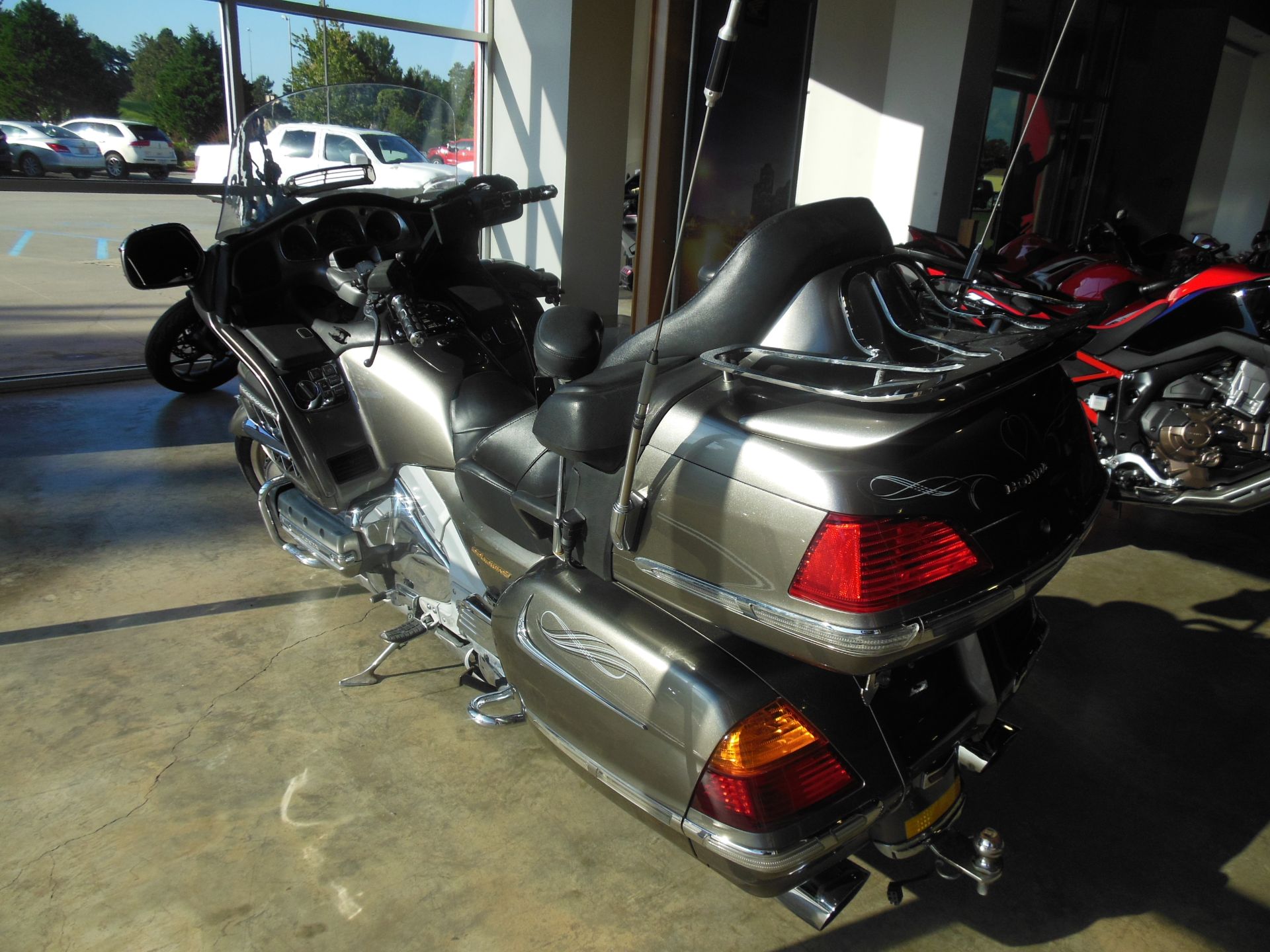 2004 Honda Gold Wing in Brookhaven, Mississippi - Photo 4