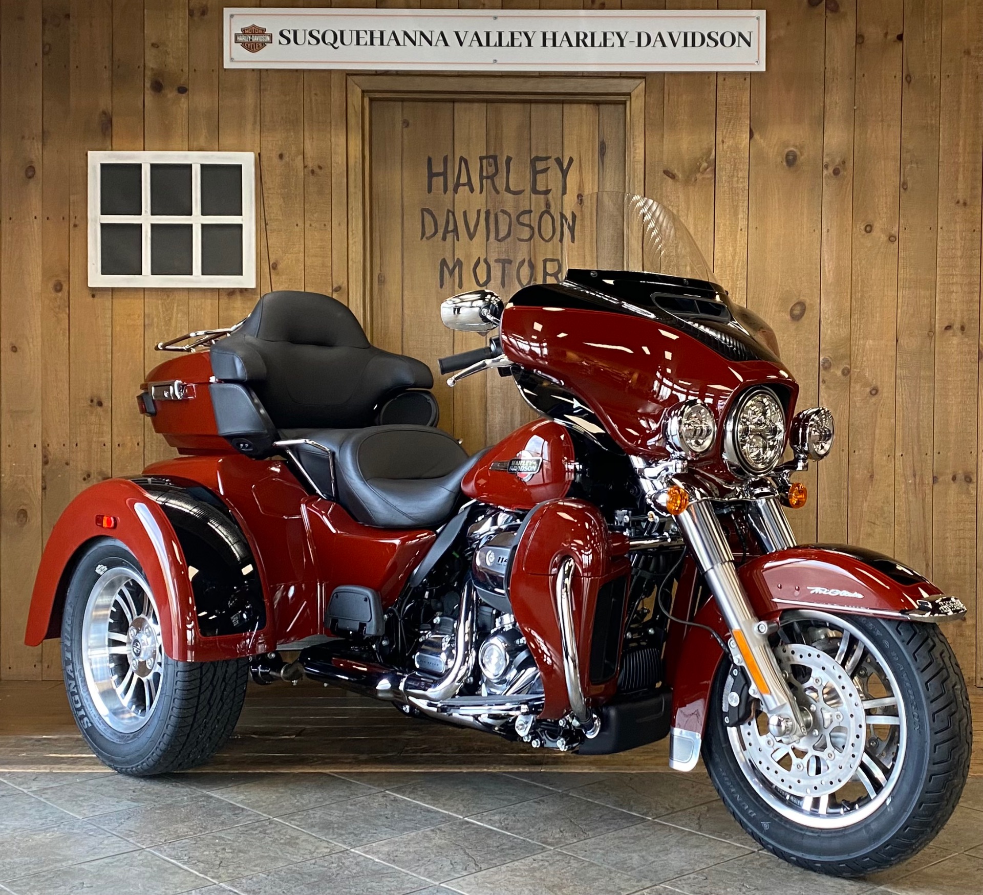 2024 Harley-Davidson Tri Glide® Ultra in Harrisburg, Pennsylvania - Photo 1
