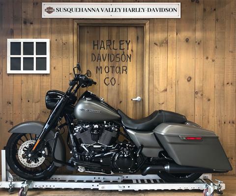 2018 Harley-Davidson Road King Special in Harrisburg, Pennsylvania - Photo 4