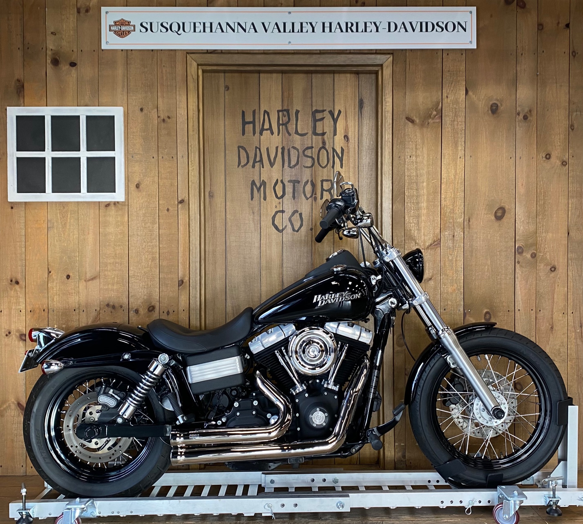 2010 Harley-Davidson Street Bob in Harrisburg, Pennsylvania - Photo 1