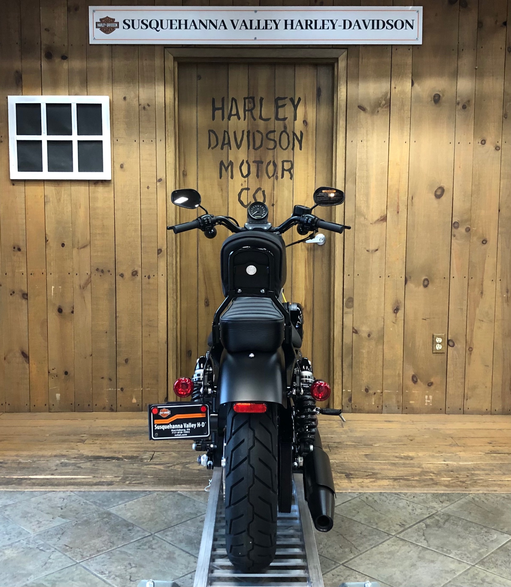 2022 Harley-Davidson Iron 883™ in Harrisburg, Pennsylvania - Photo 6