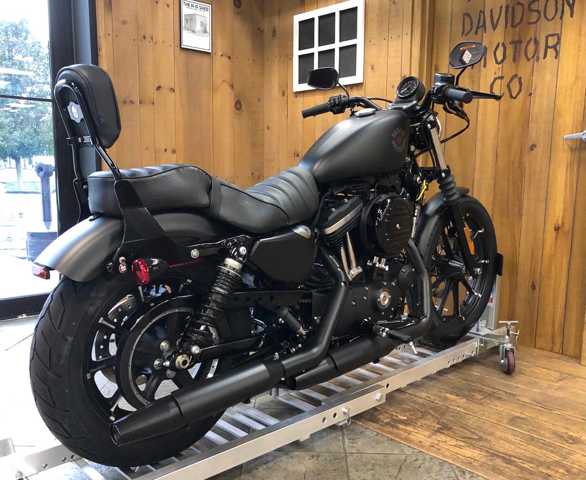 2022 Harley-Davidson Iron 883™ in Harrisburg, Pennsylvania - Photo 7